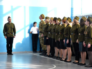 Смотр строя и песни
